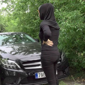 جسد محجبة مثير