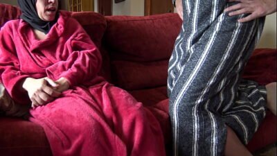 unfaithful muslim wife in hijab gets creampied by her stepsons big cock